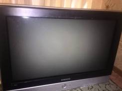 Samsung. 32" LED