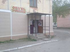 Действующий магазин на бульваре ( дом с почтой ). Бульвар Полины Осипенко 37, р-н Госбанк, 32 кв. м.