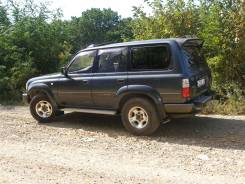 Toyota Land Cruiser. автомат, 4wd, 4.0 (155 л.с.), бензин, 132 000 тыс. км