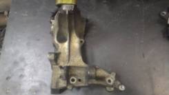 Крепление генератора. Peugeot 307 Двигатель DV6TED4