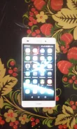 Huawei P8 Lite. �/�
