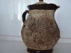 Кувшины.