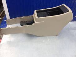 Бардачок между сиденьями на TOYOTA CAMRY TOYOTA CAMRY