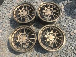 RAYS VOLK RACING. 8.5/9.5x17, 5x114.30, ET40/40, ЦО 73,0 мм.