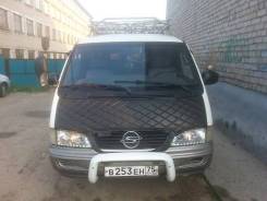 Ssangyong Istana. Продается ссанг йонг истана, 3 000 куб. см., 8 мест