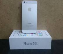 Apple iPhone 5s 64Gb. Б/у