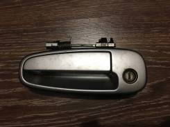 Ручка двери внешняя. Toyota RAV4, SXA10, SXA15 Toyota Celica, ST202, ST203, ST204, AT200, ST205 Toyota Curren, ST207, ST206, ST208 Двигатели: 3SGE, 3S...