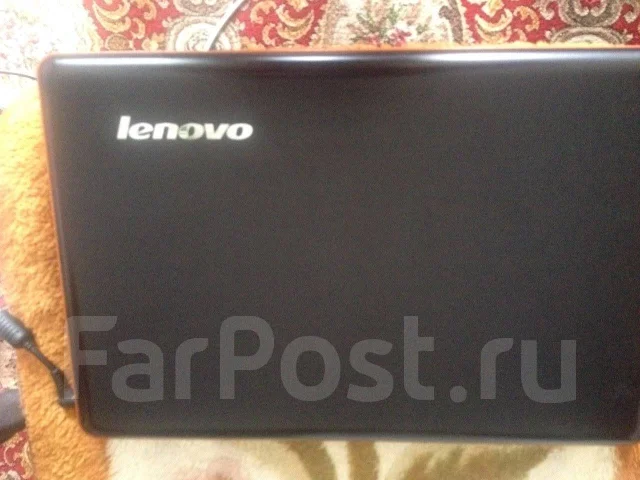 Lenovo IdeaPad Y550p. 15.6", 2,1����, ��� 3072 ��, ���� 300���, WiFi: 1, Bluetooth: 1, ����������� �� 1��. ����