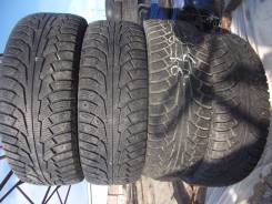Nokian Hakkapeliitta 5. Зимние, шипованные, износ: 30%, 4 шт