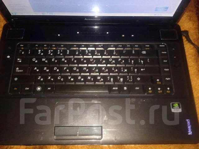 Lenovo IdeaPad Y550p. 15.6", 2,1����, ��� 3072 ��, ���� 300���, WiFi: 1, Bluetooth: 1, ����������� �� 1��. ����