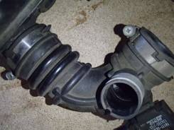 Патрубок воздухозаборника. Suzuki Alto, HA24S, HA24V Nissan Moco, MG22S Mazda Carol, HB24S Двигатель K6A