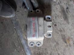 Подушка коробки передач. Volkswagen Caddy, 2CA, 2CB, 2CH, 2CJ Volkswagen Jetta, 1K2 Volkswagen Touran, 1T1, 1T2, 1T3 Volkswagen Golf, 1K1, 1K5, 521, 5...