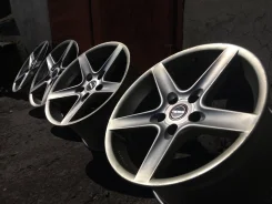 Speedline. 8.0/9.0x17", 5x114.3, ET35/35 ����