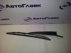 Держатель щетки стеклоочистителя. Ford Focus