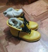 Сапоги резиновые. 37