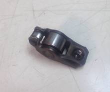 Коромысло клапана. Mitsubishi: Mirage, Carisma, Lancer Cedia, Eterna, Legnum, FTO, Dion, Galant, RVR, Libero, Dingo, Emeraude, Pajero iO, Aspire, Lanc...