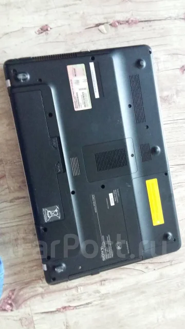 Sony VAIO VGN. 15.6", 2,1����, ��� 4 ��, ���� 320���, WiFi: 1, Bluetooth: 1, ����������� �� 1��. ����