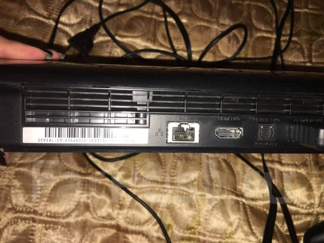 Sony PlayStation 3 Slim ����