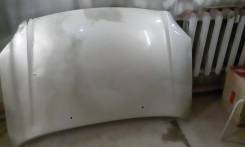 Капот. Toyota Avensis