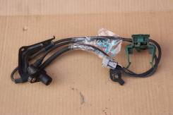 Датчик abs. Toyota: Ipsum, Corona, Caldina, Carina, Nadia, Gaia, Picnic Двигатели: 3CTE, 3SFE, 3SFSE, 2CT, 4AFE, 7AFE, 2C, 3SGTE, 4SFE, 3CE, 3SGE, 5EF...