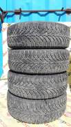 Nokian Hakkapeliitta 4. Зимние, шипованные, износ: 30%, 4 шт