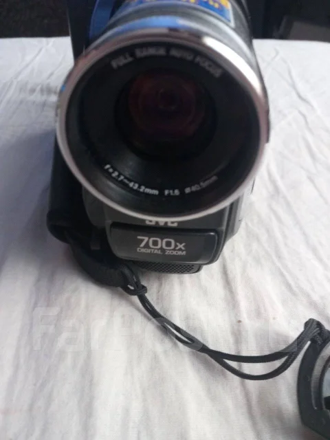 JVC GR-SXM190. ����� 4-� ��, � ���������� ����