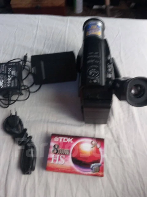 JVC GR-SXM190. ����� 4-� ��, � ���������� ����