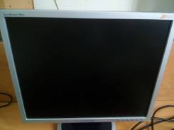 Samsung. 19" (48 см), технология LCD (ЖК)