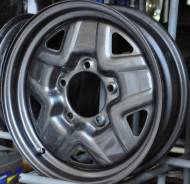 Suzuki. 5.0x16, 5x139.00, ET22, ЦО 108,5 мм.
