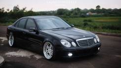 Mercedes-Benz. 211, 272