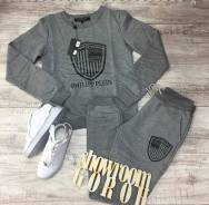 Костюмы спортивные. 44