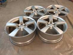 Mazda. 8.0x18, 5x114.30, ET50, ЦО 67,1 мм.