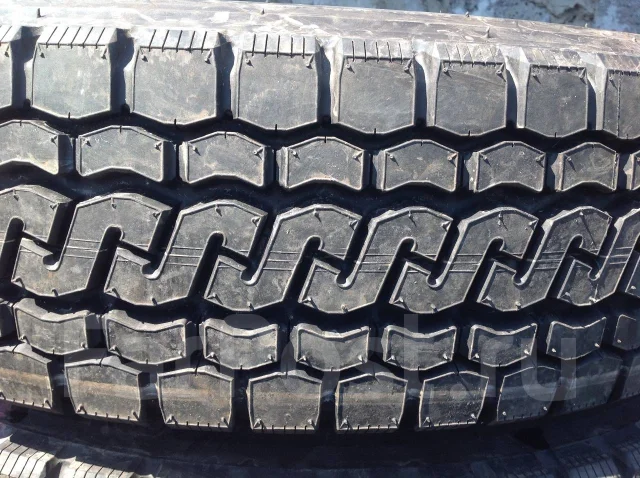 Bridgestone Blizzak W810. �����������, 2010 ���, ����� ����
