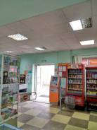 Сдам в аренду торговое помещение 400 кв. м, 1я линия, отдельный вход. 400 кв. м., проспект Красного Знамени 164а, р-н Третья рабочая. Интерьер