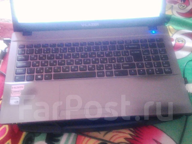 V-lazer. 15.6", 2,4����, ��� 8 ��, ���� 512���, WiFi: 1, Bluetooth: 1, ����������� �� 8��. ����