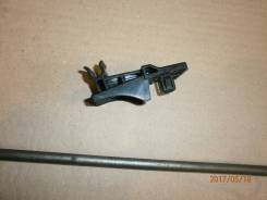 Упор капота. Toyota Corolla Axio, NZE141, ZRE144, NZE144, ZRE142 Toyota Corolla Fielder, NZE141G, ZRE144G, ZRE144, ZRE142G, ZRE142, NZE141, NZE144, NZ...