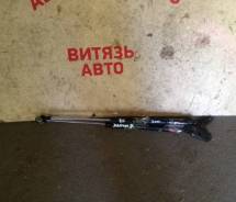 Амортизатор капота. Lexus RX300, MCU15, MCU10 Toyota Harrier, MCU10, MCU15W, MCU15, MCU10W