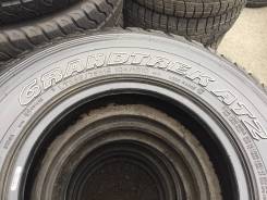 Dunlop Grandtrek AT2. Всесезонные, износ: 10%, 4 шт