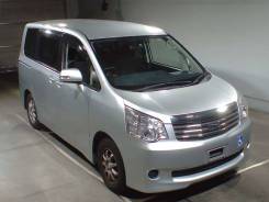 Toyota Noah. автомат, передний, бензин, б/п, нет птс. Под заказ