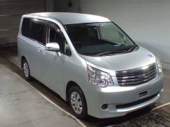 Toyota Noah. автомат, передний, бензин, б/п, нет птс. Под заказ
