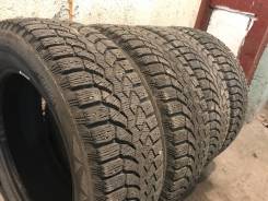 Bridgestone Blizzak Spike-01. Зимние, шипованные, 2014 год, износ: 10%, 4 шт