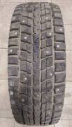 Dunlop. Зимние, шипованные, износ: 10%, 2 шт