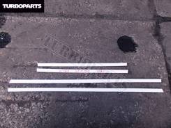 Накладка на дверь. Toyota Mark II, GX105, JZX105, JZX100, GX100, JZX101, LX100 Двигатели: 2LTE, 2JZGE, 4SFE, 1JZGTE, 1JZGE, 1GFE