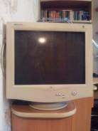Philips. 17" (43 см), технология CRT (ЭЛТ)