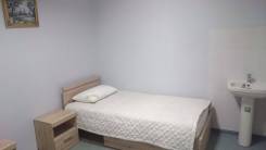 Гостинка, улица Лейтенанта Шмидта 38. Центральный, 15 кв. м.