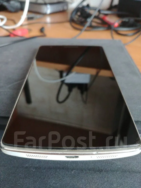 OnePlus One. �/� ����