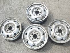 Nissan. x13, 4x100.00, ЦО 62,0 мм.