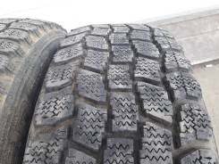 Falken Espia MV-02. Зимние, без шипов, износ: 30%, 2 шт