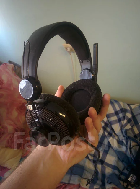 Razer Megalodon ����