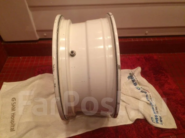 Spirit Racing. 6.0x14", 4x114.3, ET21 ����